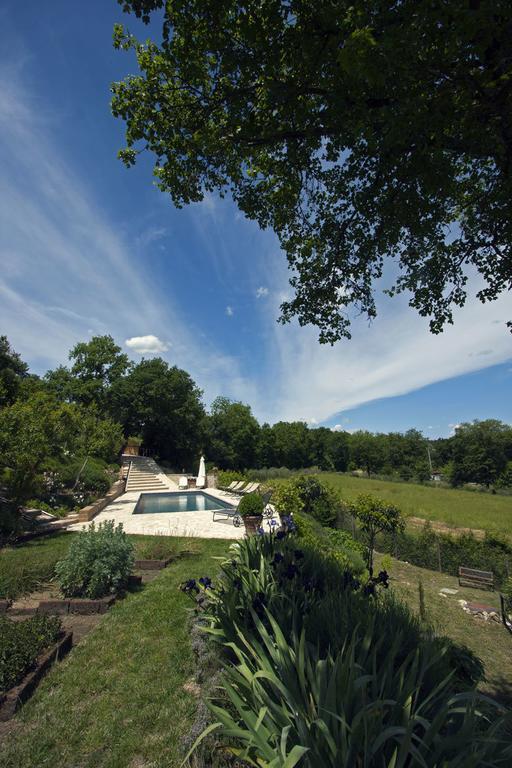 Gli Appartamenti Di Torre Bertona Todi Ruang foto